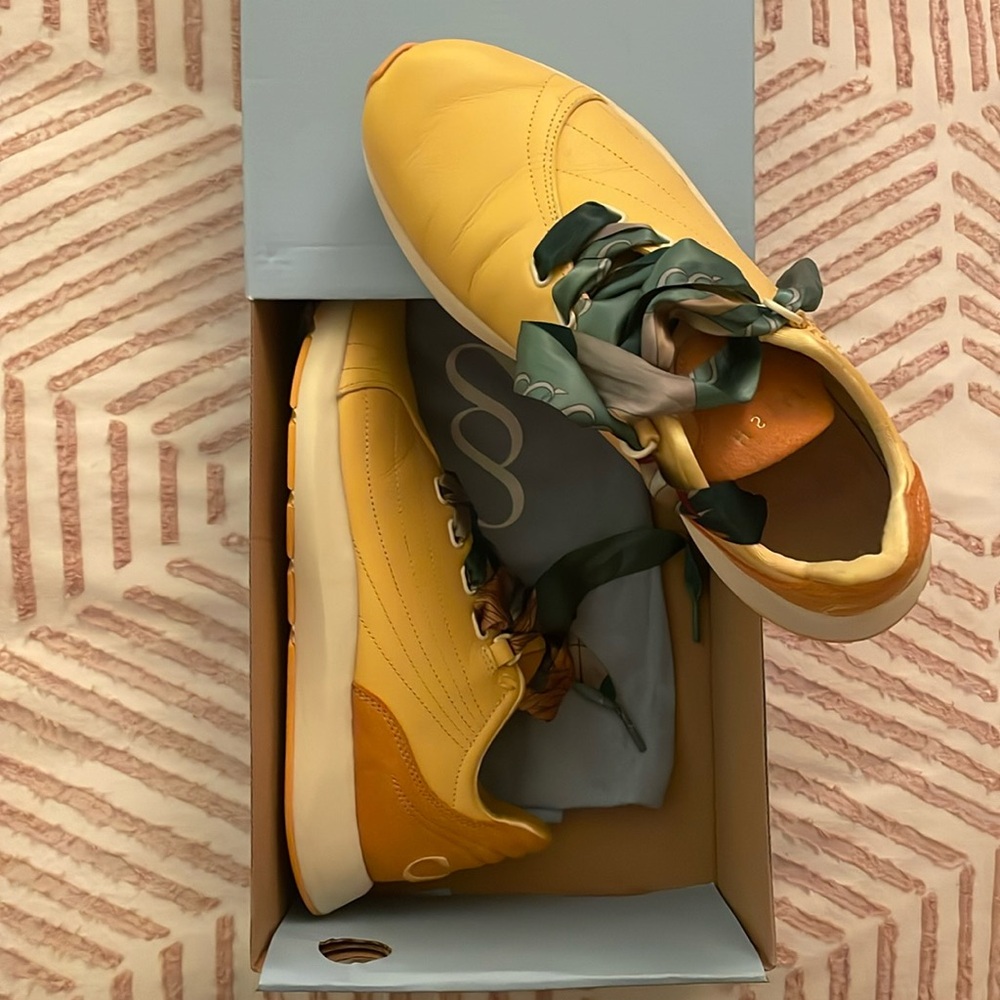 Saysh Two Sneakers by Alison Felix - like new